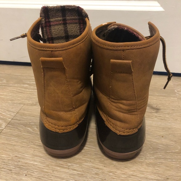 Charlotte Russe winter/spring boots size 8 - Picture 3 of 6